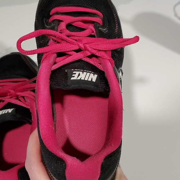 Nike Air Black Pink Sneakers Size 8.5 - Picture 4 of 8